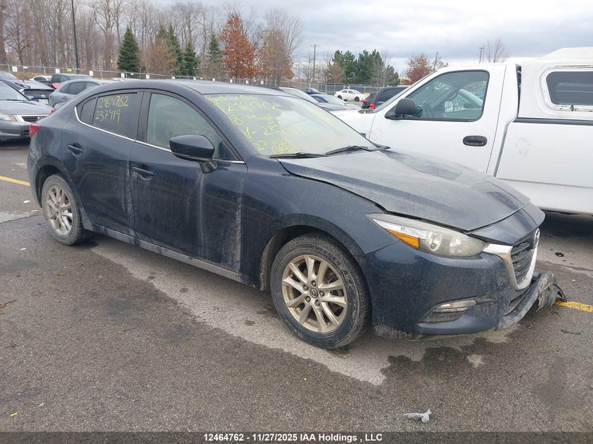 3MZBN1V71JM237419 MAZDA MAZDA3 Photo 1