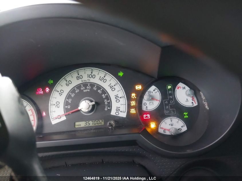 JTEBU11F070078726 2007 TOYOTA FJ CRUISER photo no. 7