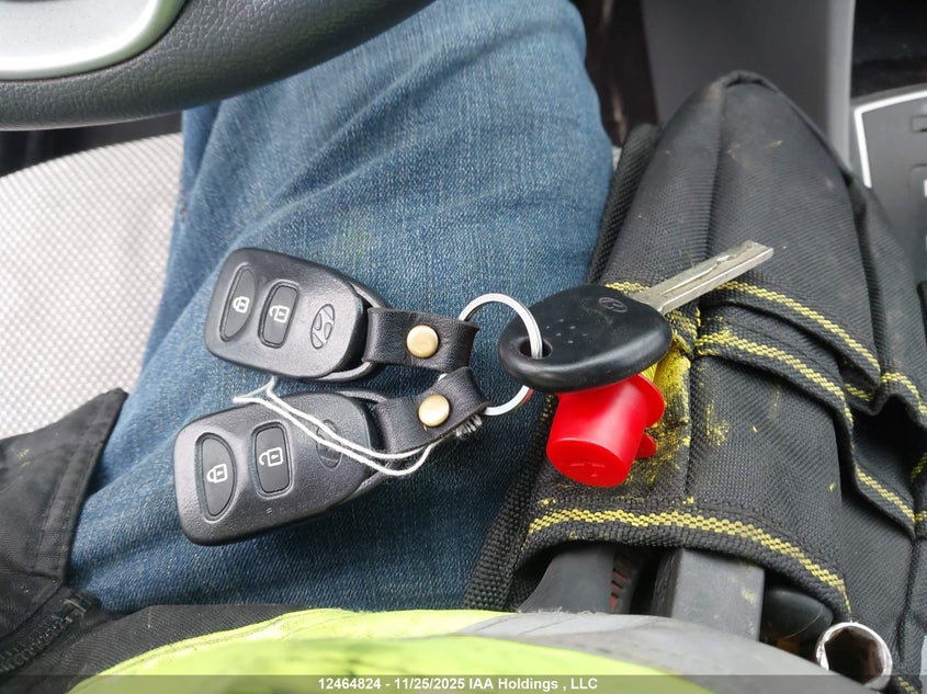 KMHCT4AE2EU607423 2014 HYUNDAI ACCENT photo no. 11