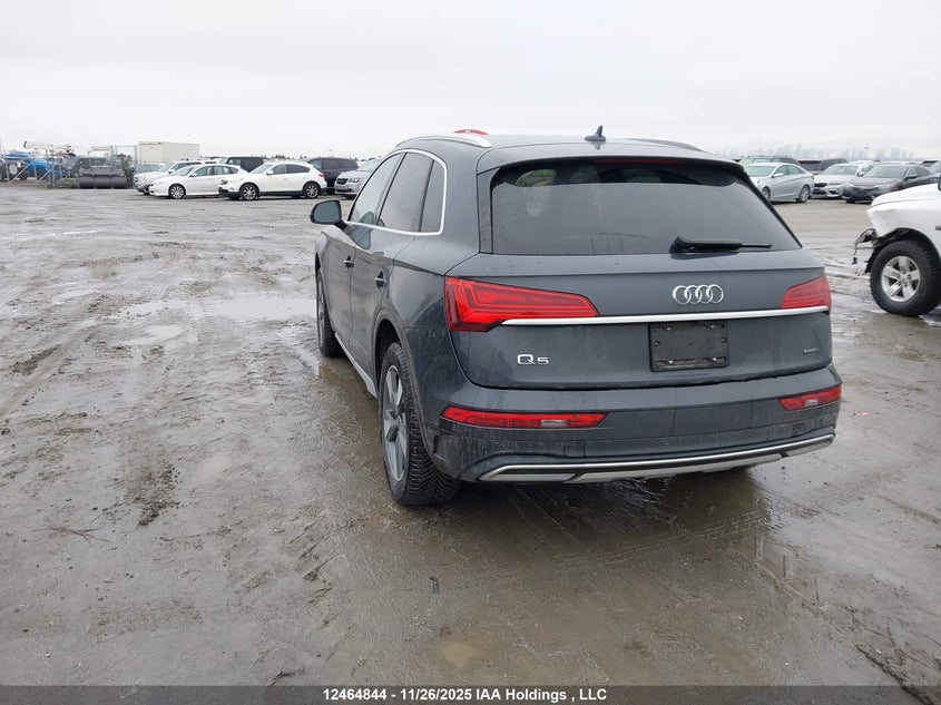 WA1AAAFY1M2048759 2021 AUDI Q5 photo no. 3