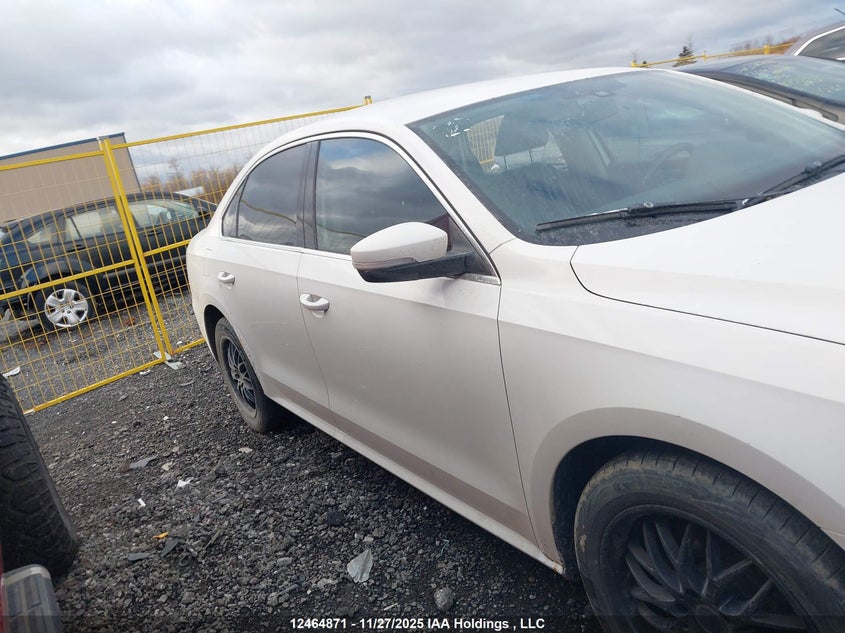 2014 Volkswagen Passat S VIN: 1VWAS7A34EC082639 Lot: 12464871