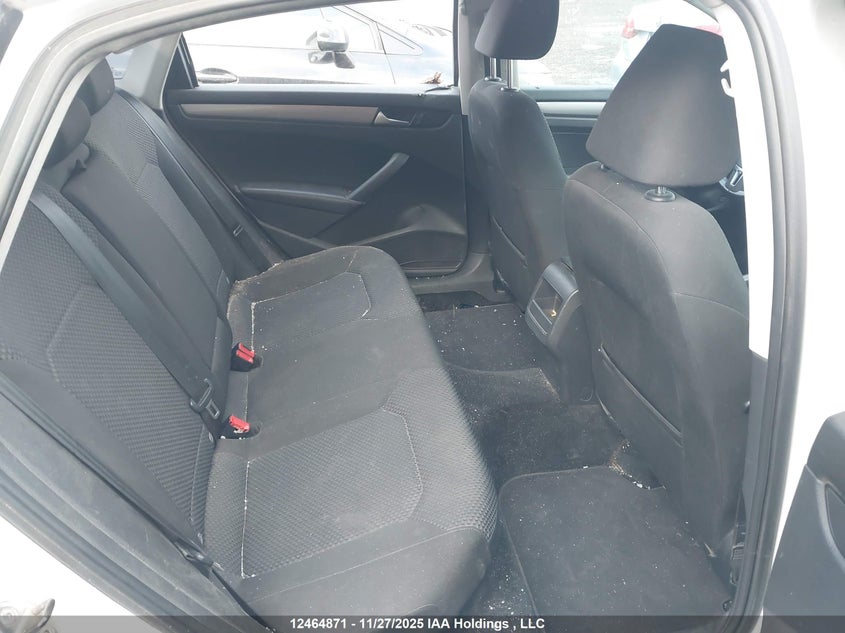 2014 Volkswagen Passat S VIN: 1VWAS7A34EC082639 Lot: 12464871