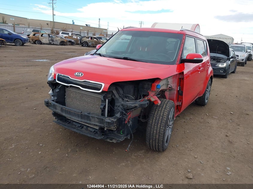 KNDJX3A5XF7785798 2015 KIA SOUL photo no. 2