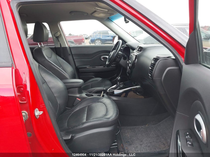 KNDJX3A5XF7785798 2015 KIA SOUL photo no. 5