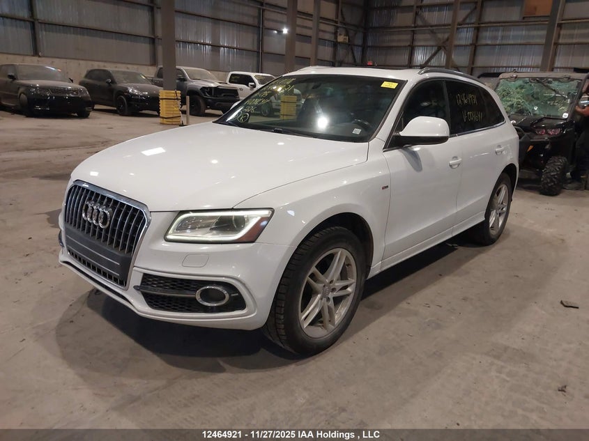 WA1MFCFP1DA004641 2013 AUDI Q5 photo no. 2
