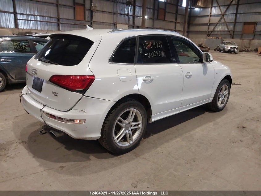 WA1MFCFP1DA004641 2013 AUDI Q5 photo no. 4