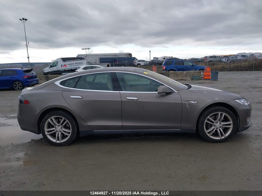 2016 Tesla Model S 60D/70D/75D/85D/90D VIN: 5YJSA1E21GF128720 Lot: 12464927