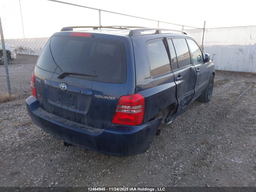 JTEHF21AX10025215 2001 TOYOTA HIGHLANDER photo no. 4