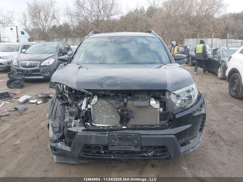 5FNYF8H84SB500595 2025 HONDA PASSPORT photo no. 13