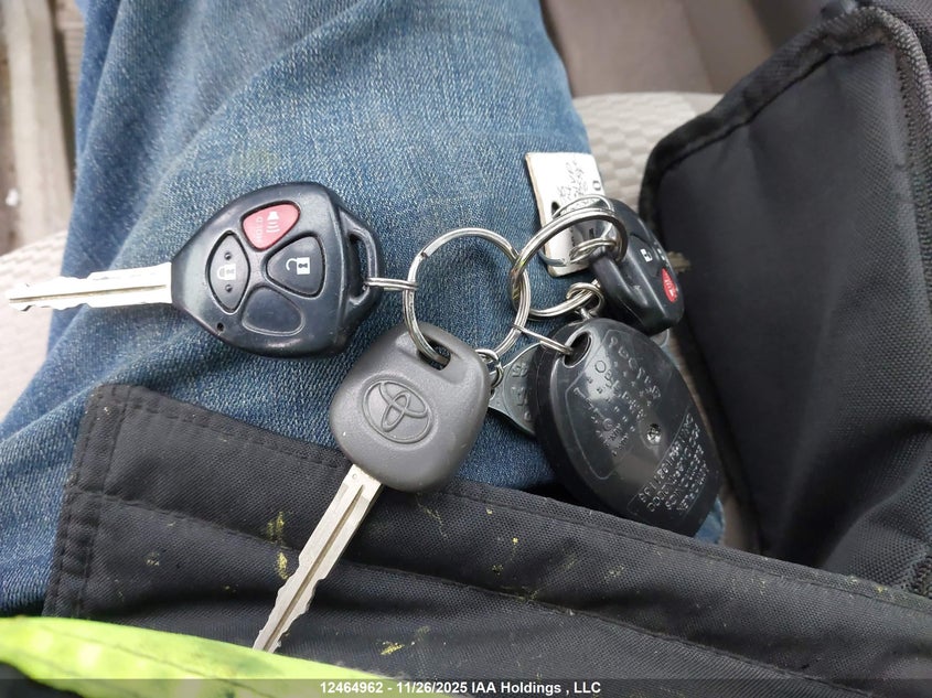 JTMBD31V185201557 2008 TOYOTA RAV 4 photo no. 11