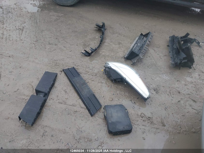 2016 Ford Escape Se VIN: 1FMCU9G97GUC63577 Lot: 12465034