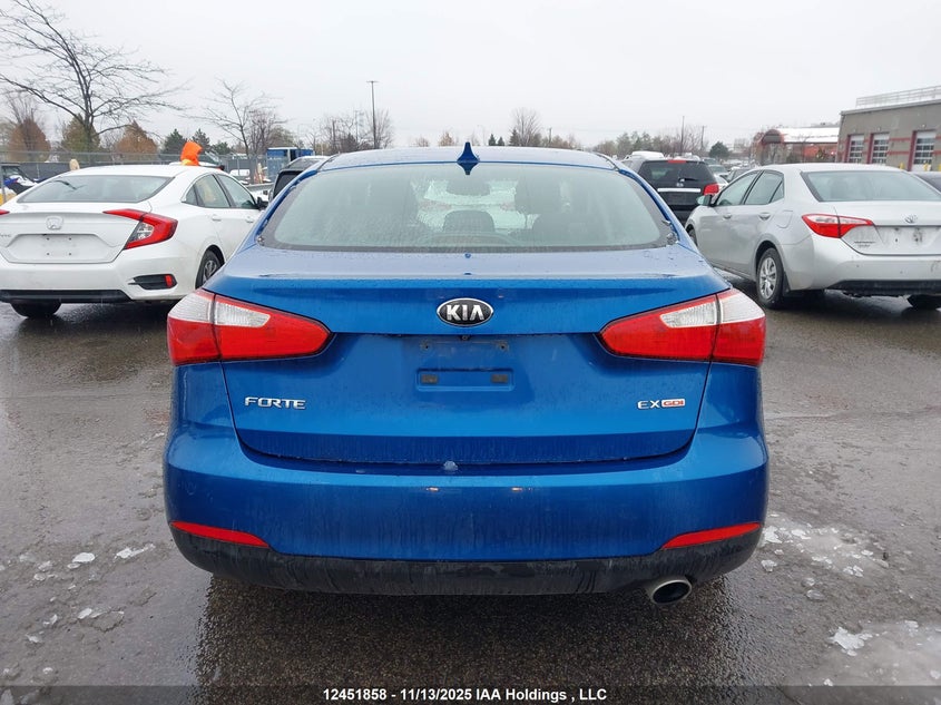 2015 Kia Forte 2.0L Ex VIN: KNAFX4A89F5260570 Lot: 12451858X