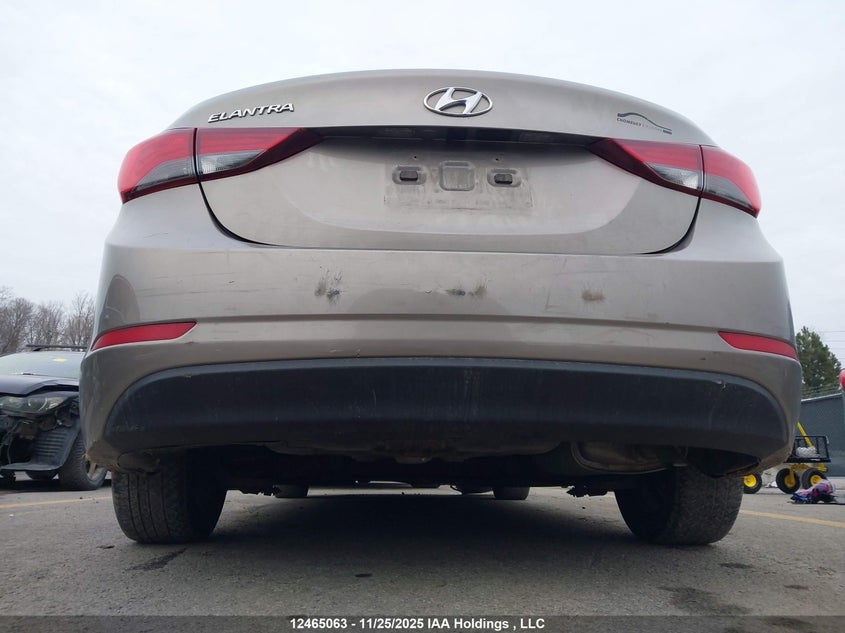 2015 Hyundai Elantra Se/Sport/Limited VIN: 5NPDH4AE3FH604519 Lot: 12465063