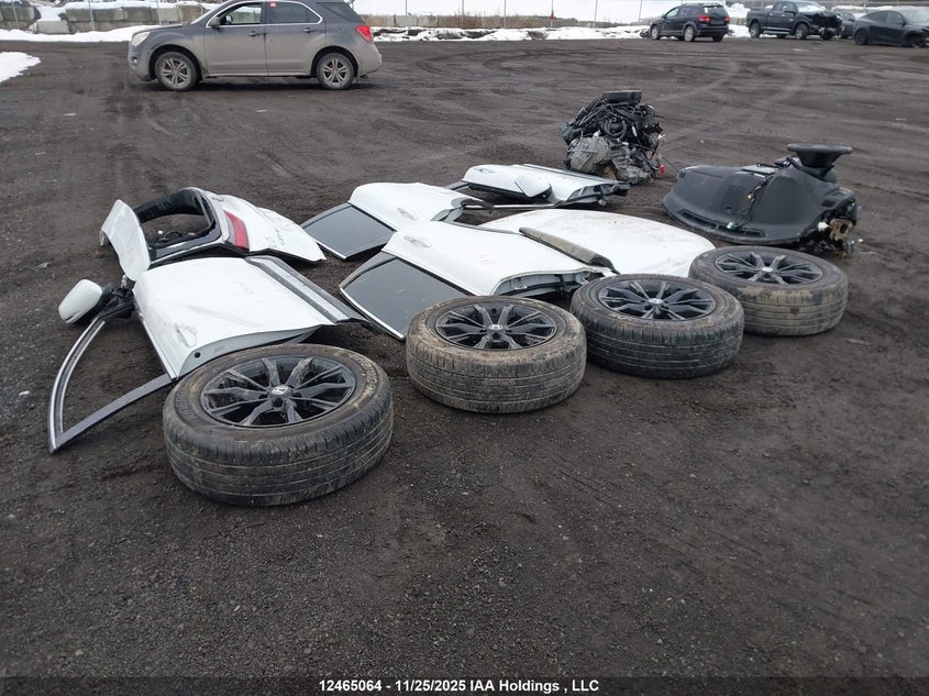 2HKRW2H94LH231818 2020 HONDA CR-V photo no. 2
