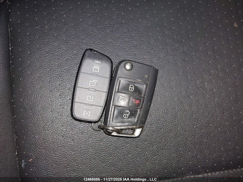 2018 Volkswagen Tiguan Comfortline VIN: 3VV2B7AX2JM156239 Lot: 12465085