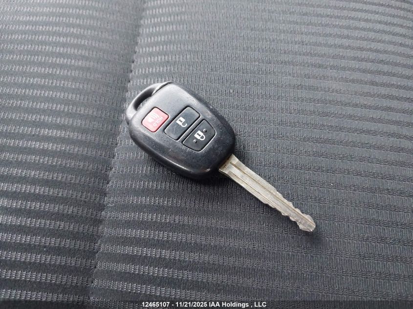 2017 Toyota Rav4 Le VIN: 2T3BFREV9HW677166 Lot: 12465107