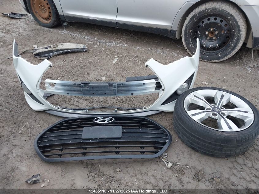 2013 Hyundai Veloster Turbo VIN: KMHTC6AE6DU086135 Lot: 12465110