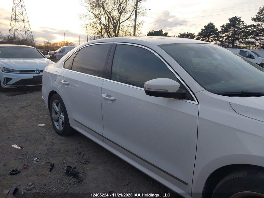 1VWCS7A38FC090253 2015 VOLKSWAGEN PASSAT photo no. 13