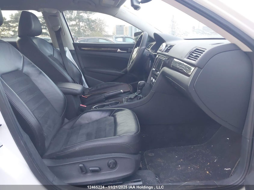 1VWCS7A38FC090253 2015 VOLKSWAGEN PASSAT photo no. 5