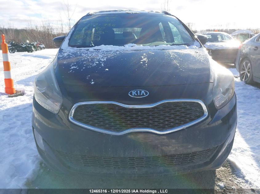 KNAHT8A38F7091386 2015 KIA RONDO photo no. 13