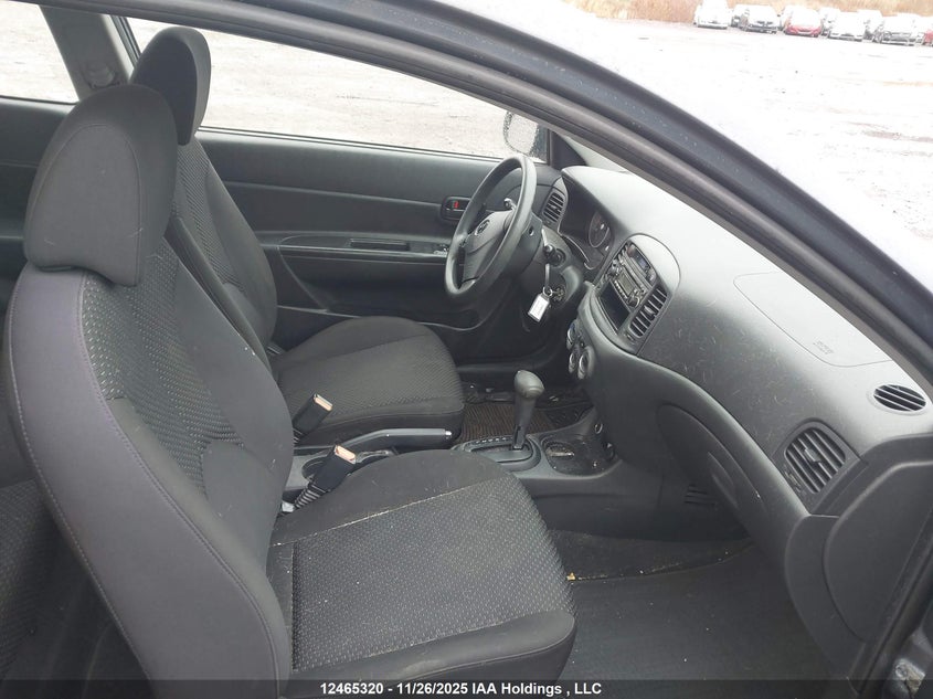 KMHCN3BC9AU164991 2010 HYUNDAI ACCENT photo no. 5