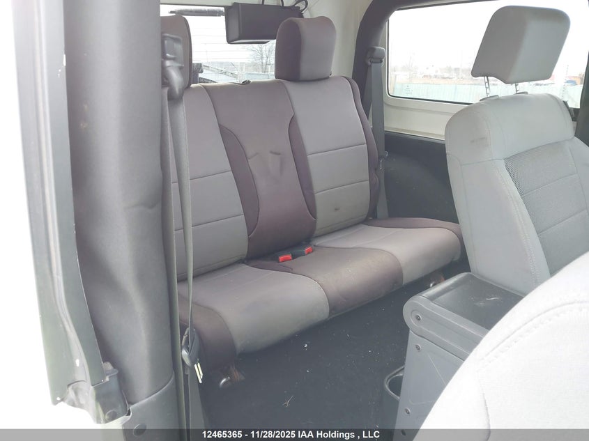 2009 Jeep Wrangler Sahara VIN: 1J8FA54109L790430 Lot: 12465365