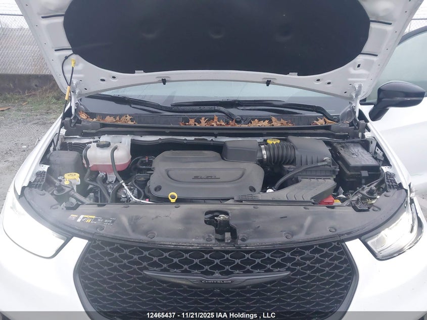 2025 Chrysler Pacifica Limited VIN: 2C4RC1GG4SR601640 Lot: 12465437