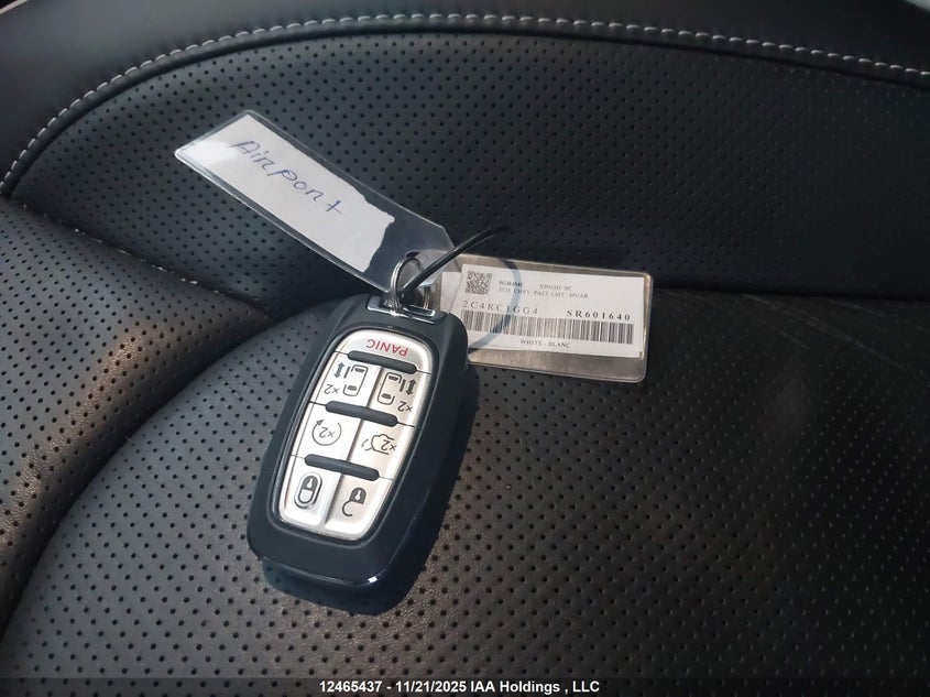 2025 Chrysler Pacifica Limited VIN: 2C4RC1GG4SR601640 Lot: 12465437