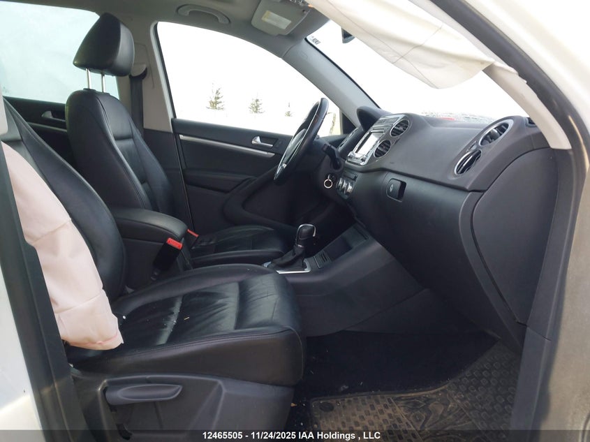 WVGJV3AX5EW606090 2014 VOLKSWAGEN TIGUAN photo no. 5