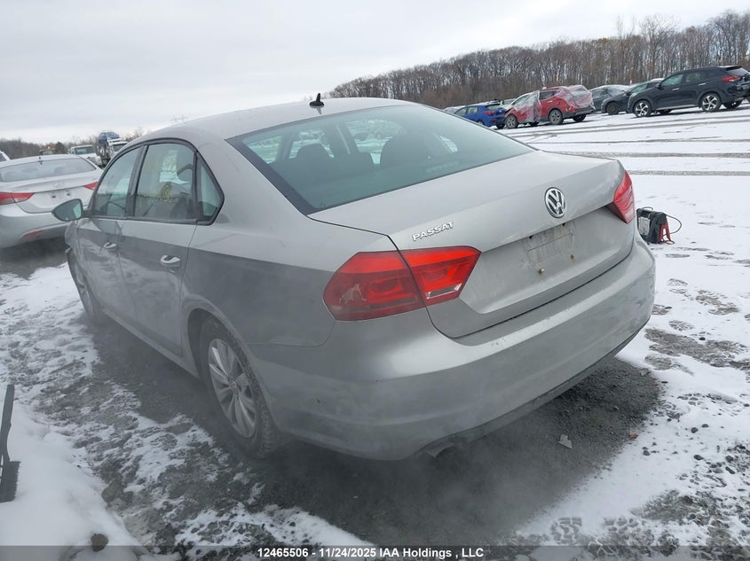 1VWAH7A33CC055086 2012 VOLKSWAGEN PASSAT photo no. 3