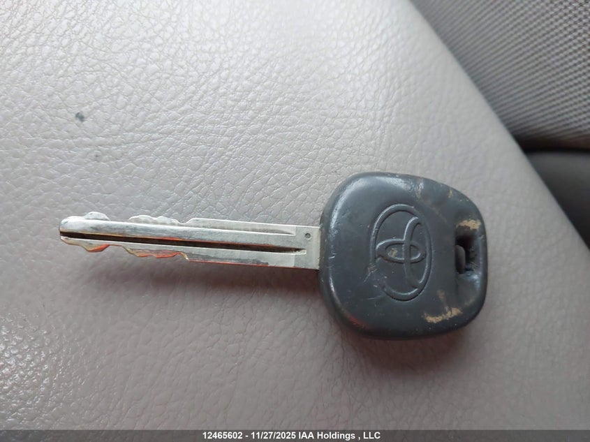 JTMBD31V066001938 2006 TOYOTA RAV 4 photo no. 11