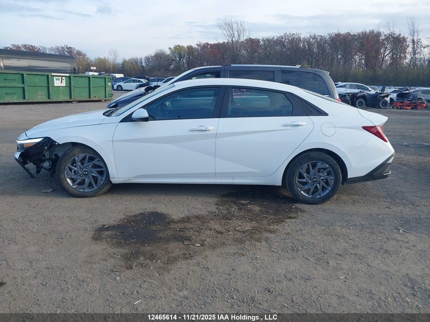 KMHLM4DG1SU021091 2025 HYUNDAI ELANTRA photo no. 14