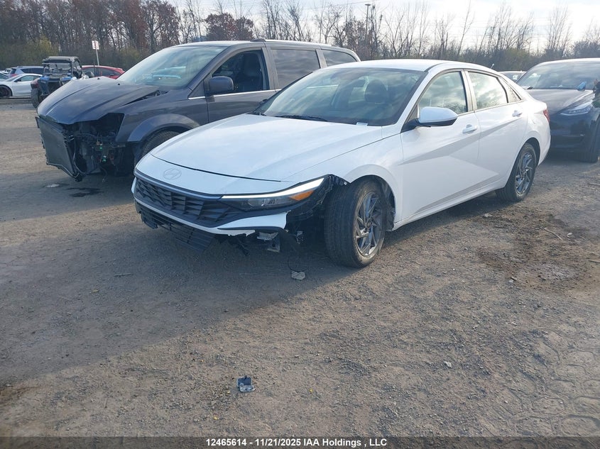 KMHLM4DG1SU021091 2025 HYUNDAI ELANTRA photo no. 2