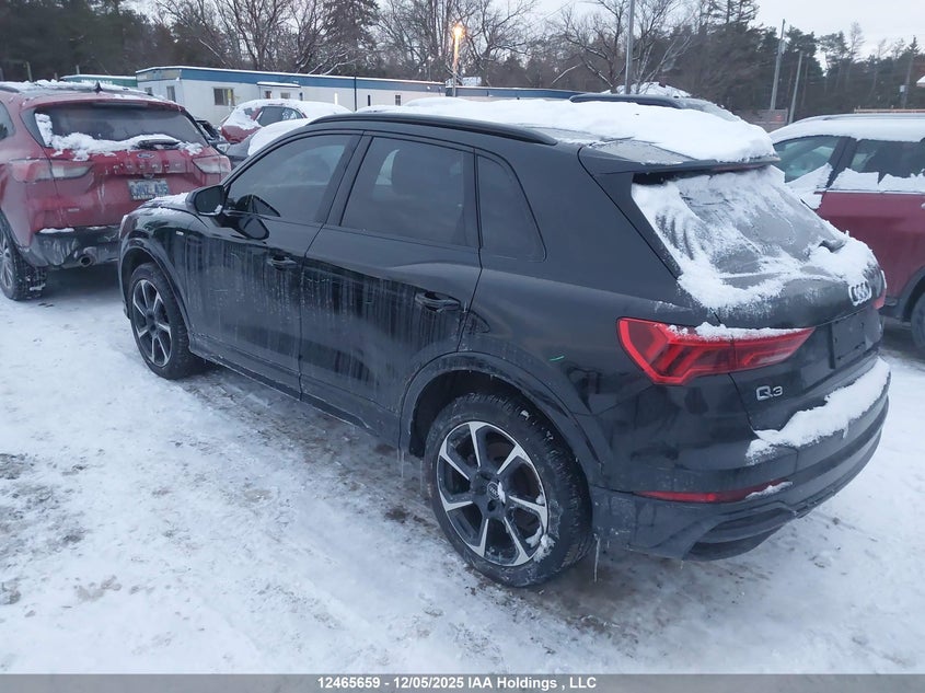 WA1FECF38M1143187 2021 AUDI Q3 photo no. 3