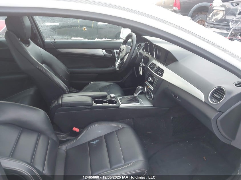 WDDGJ8JB4DF992324 2013 MERCEDES-BENZ C-KLASSE photo no. 5