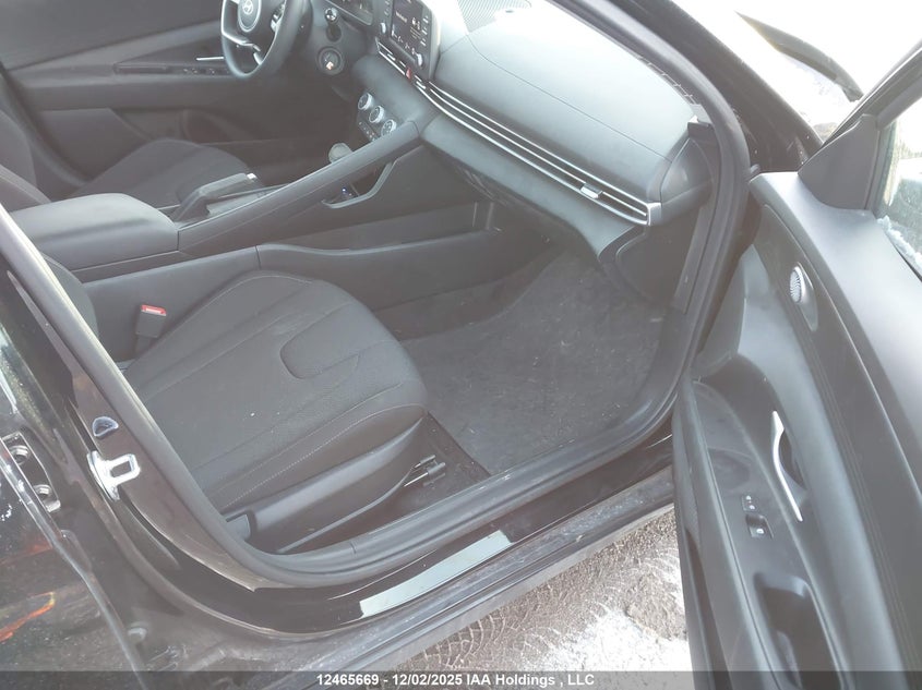 KMHLM4DGXSU937705 2025 HYUNDAI ELANTRA photo no. 5