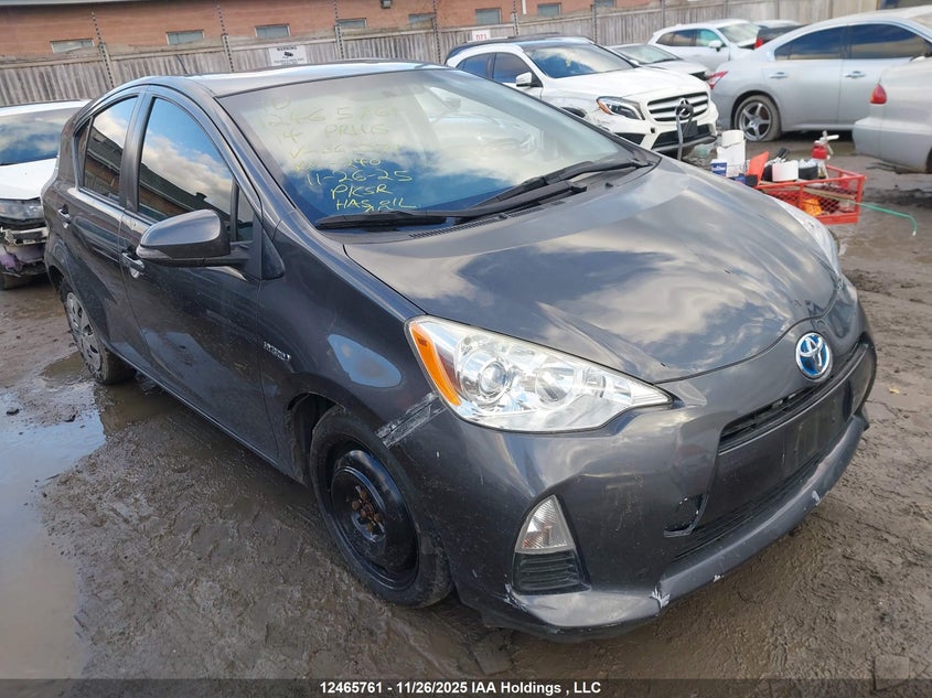 JTDKDTB31E1562271 TOYOTA PRIUS C Photo 1