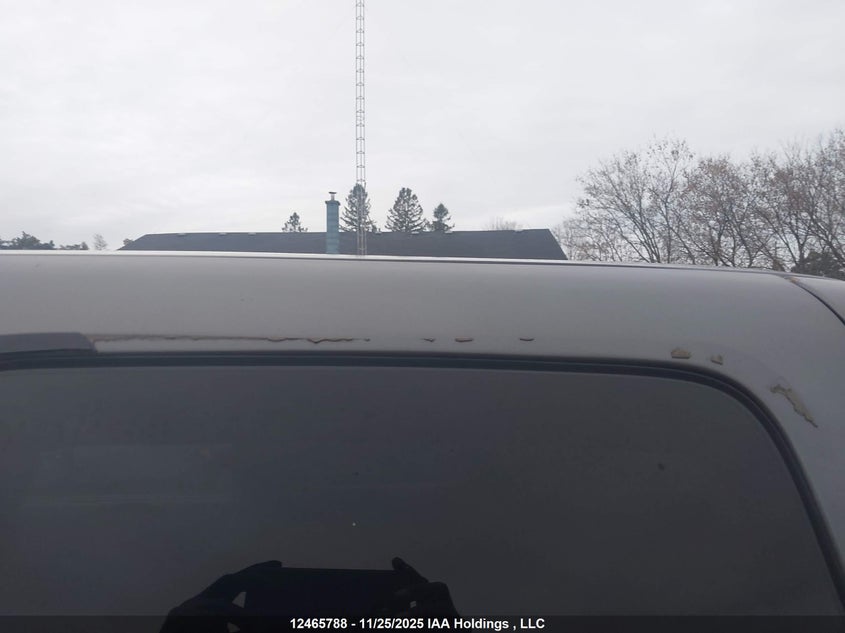 1GCJK39142E232098 2002 CHEVROLET  photo no. 25