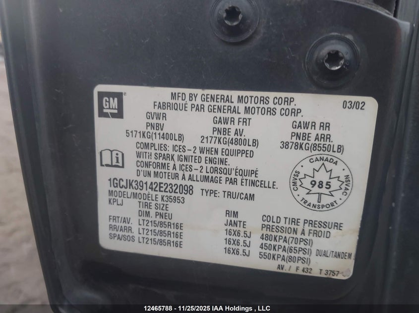 1GCJK39142E232098 2002 CHEVROLET  photo no. 9