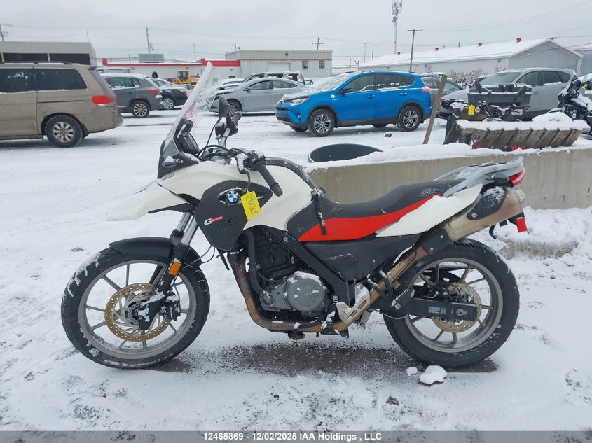 WB1018800BZZ02594 2011 BMW G 650 photo no. 16