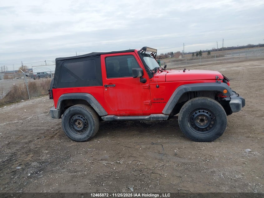 2016 Jeep Wrangler Sport VIN: 1C4AJWAG9GL129220 Lot: 12465872