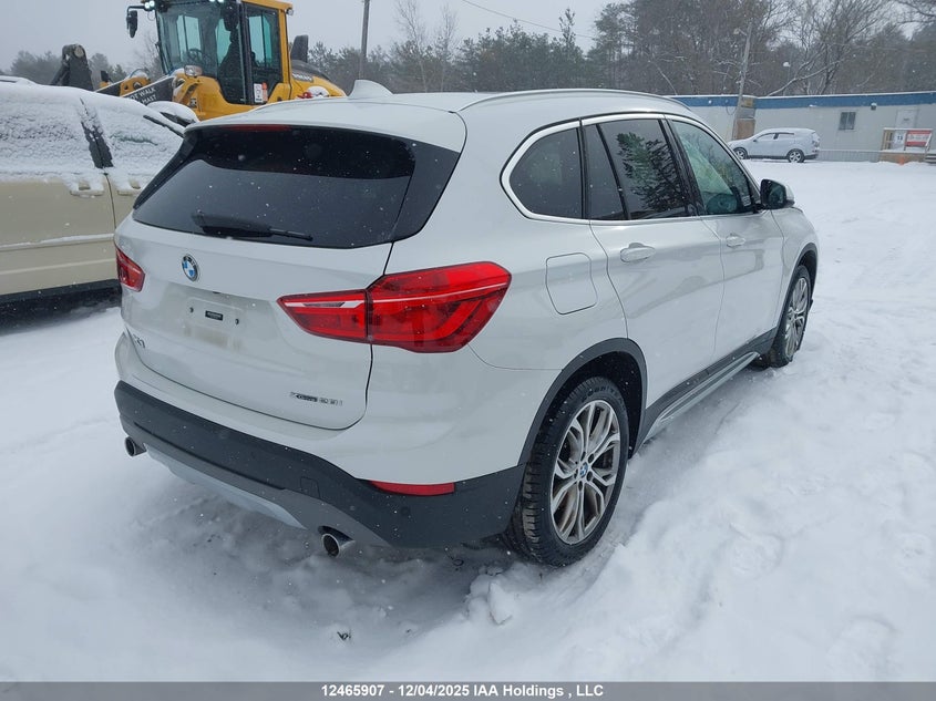 WBXHT3C38J3H31539 2018 BMW X1 photo no. 4
