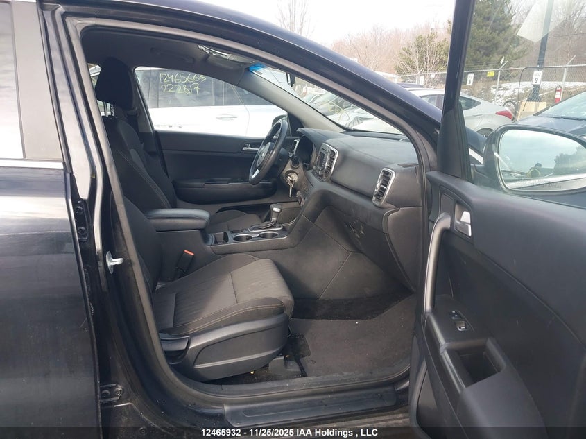 KNDPM3AC9H7222665 2017 KIA SPORTAGE photo no. 5