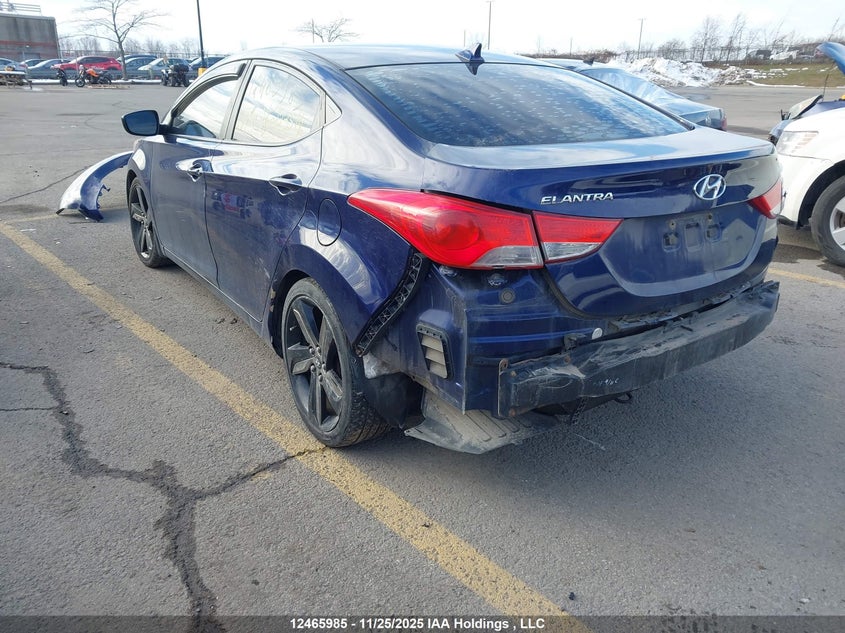 5NPDH4AE9DH223514 2013 HYUNDAI ELANTRA photo no. 3