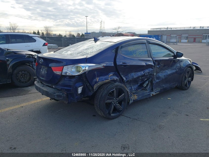 5NPDH4AE9DH223514 2013 HYUNDAI ELANTRA photo no. 4