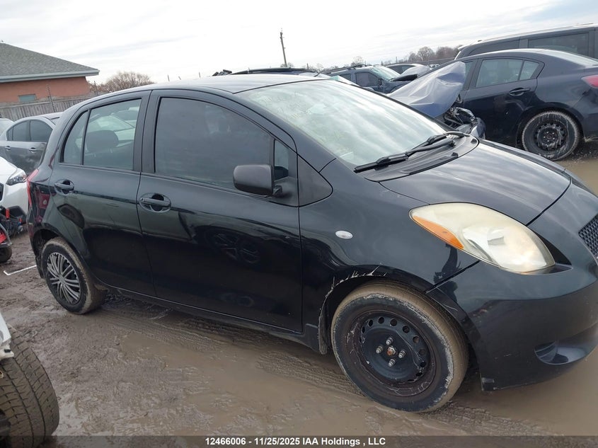 JTDKT923375110419 2007 TOYOTA YARIS photo no. 13