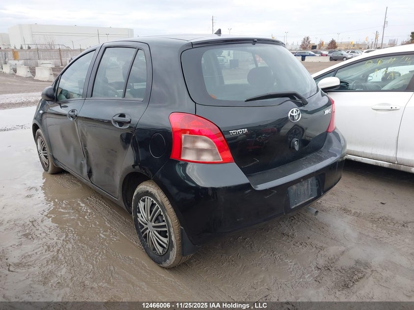 JTDKT923375110419 2007 TOYOTA YARIS photo no. 3