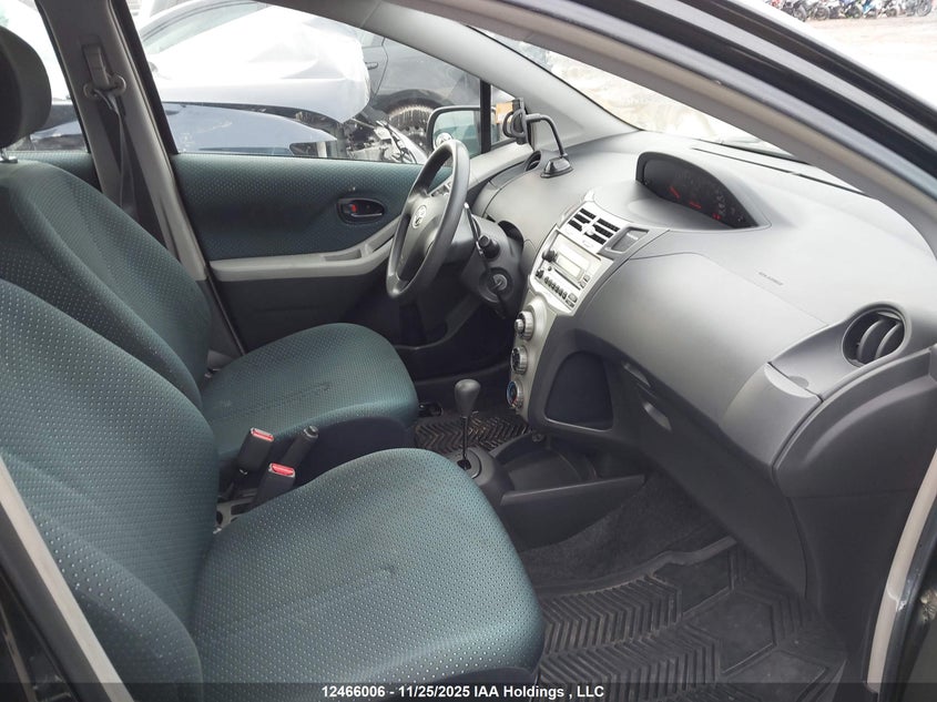 JTDKT923375110419 2007 TOYOTA YARIS photo no. 5