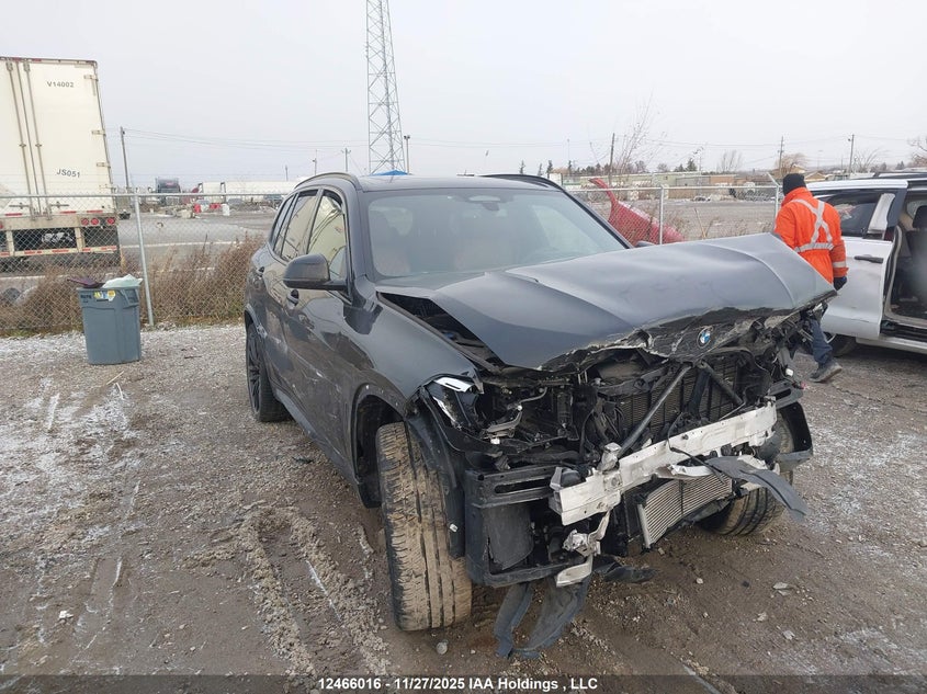 5UXCR6C0XN9J67789 2022 BMW X5 photo no. 4