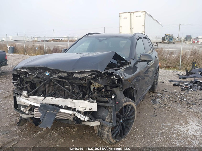 5UXCR6C0XN9J67789 2022 BMW X5 photo no. 2